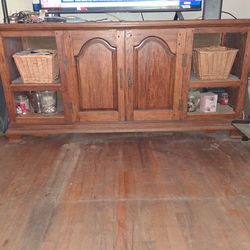 Oak console