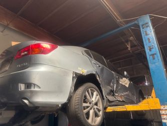 Lexus IS250 IS350 Parts