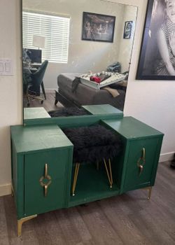 Antique vanity