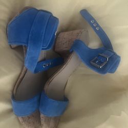 Blue Heel Size 8 1/2 Saks Fifth Avenue