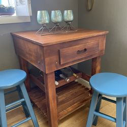 Kitchen Table With Wine Rack On Wheels