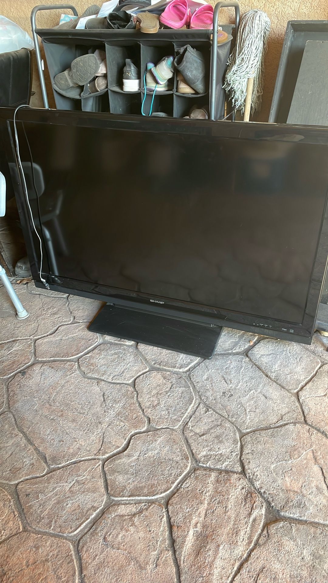 Sharp TV In Good Conditions It Works Fine 