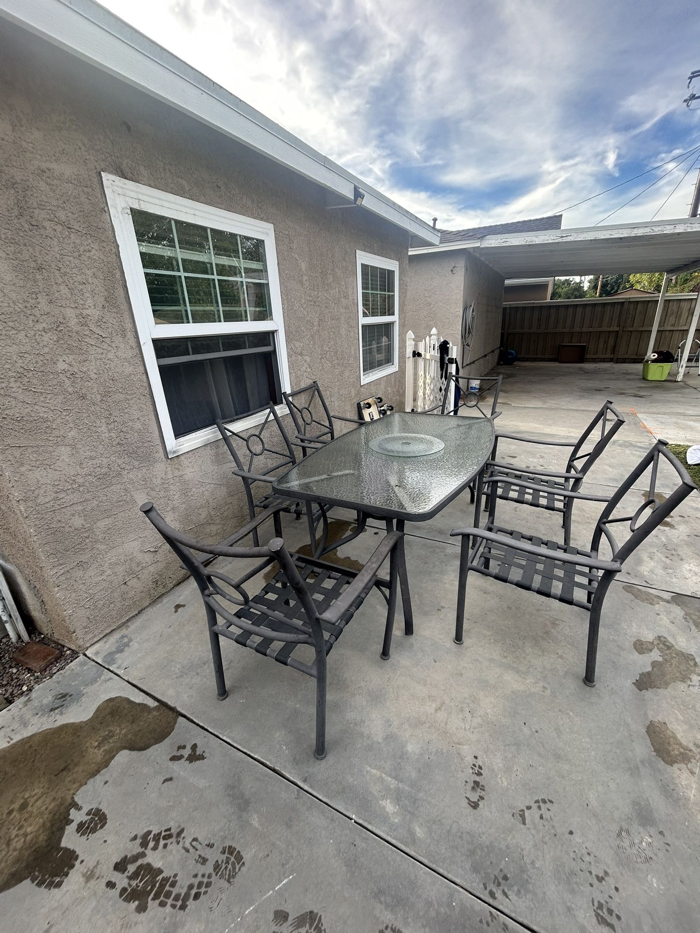 Table With Chairs Free Free Free 