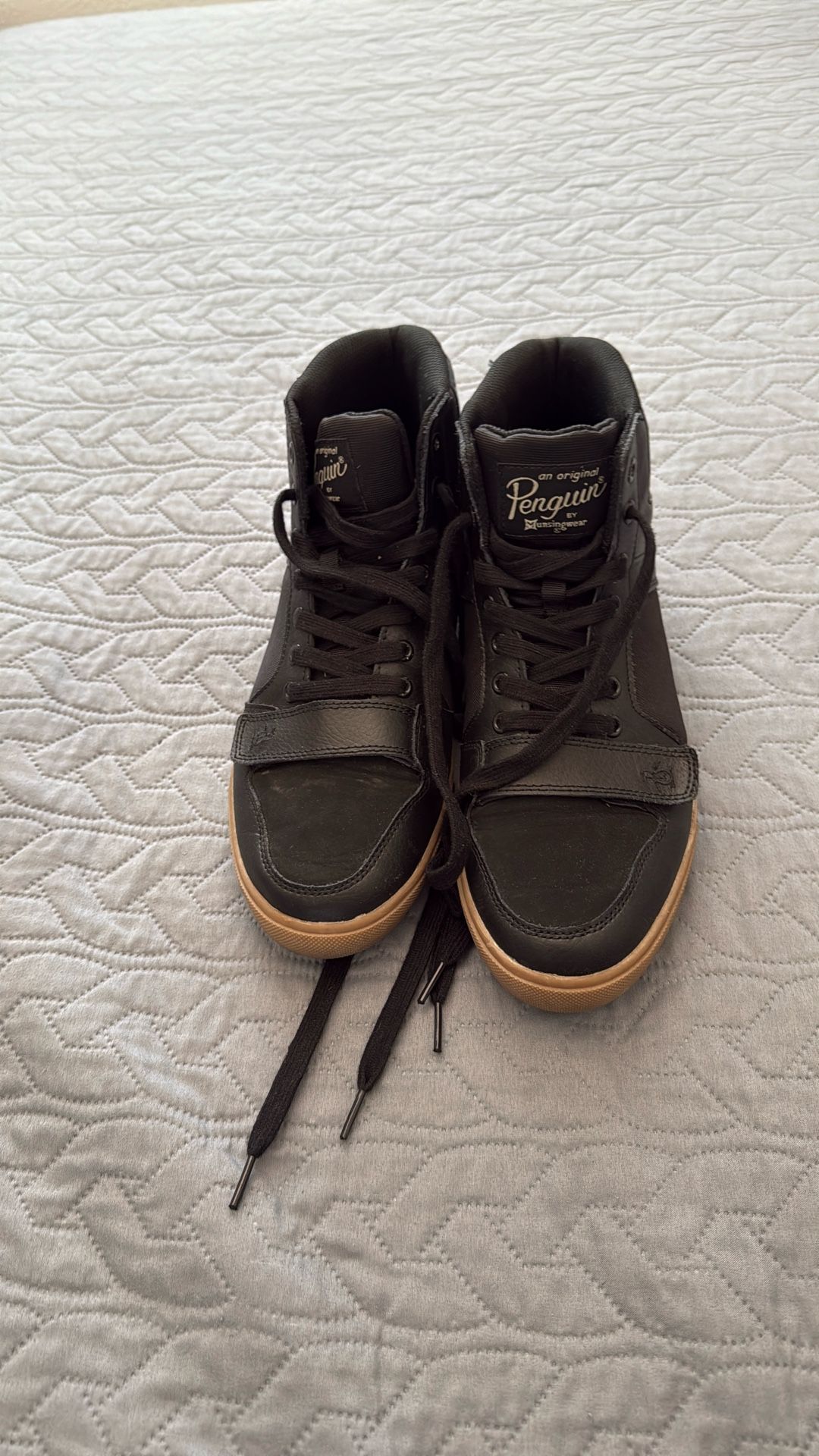 Men’s High top Penguin By Munsingwear Black Shoes Size 10