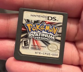 Pokémon Platinum Version Nintendo DS authentic tested working