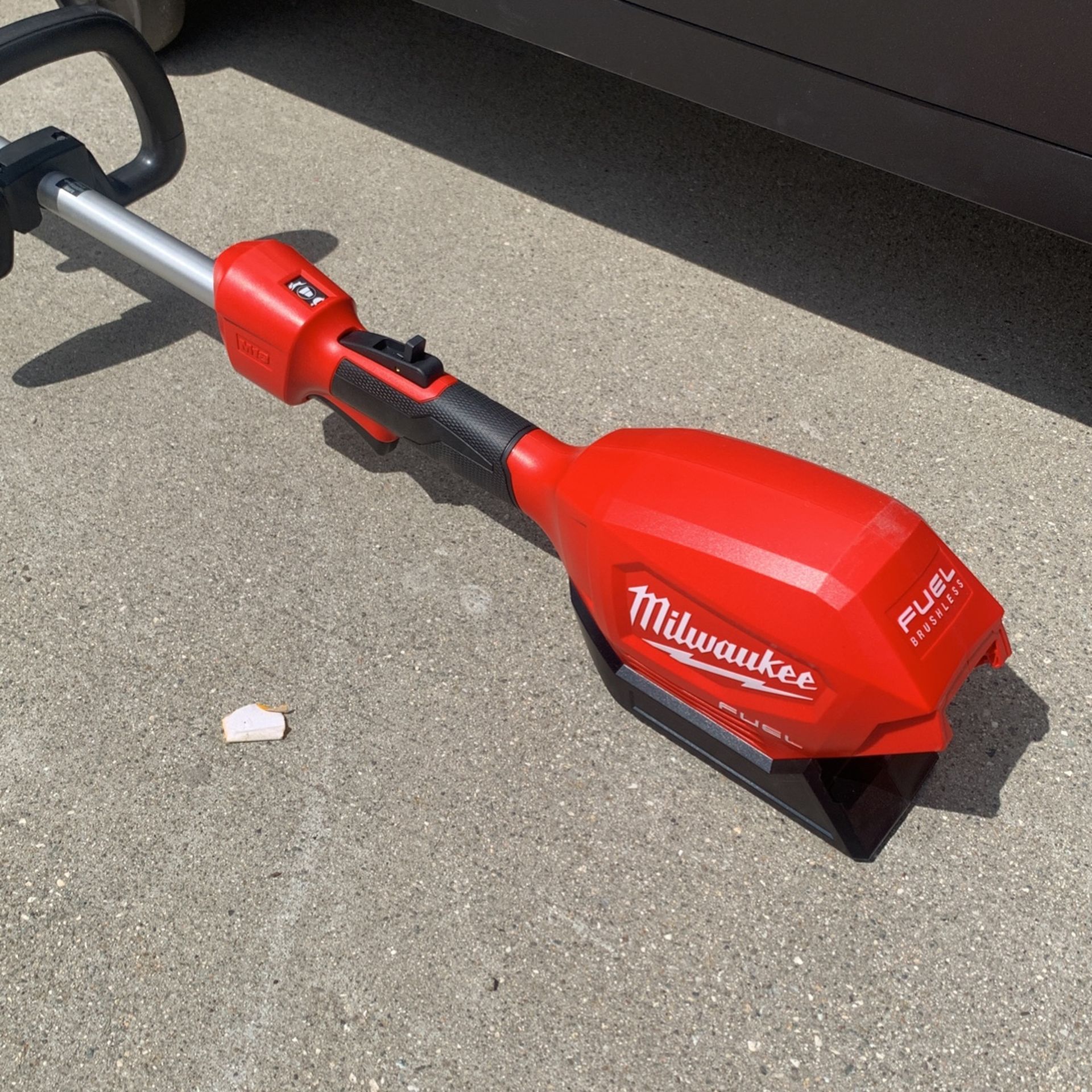 Milwaukee Fuel M18 Weed Eater for Sale in Whittier, CA OfferUp
