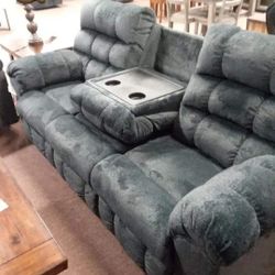 Wilhurst Reclinings Sofas and Loveseats Finance and Delivery Available 