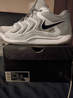 Kevin Durant Nikes Size 11