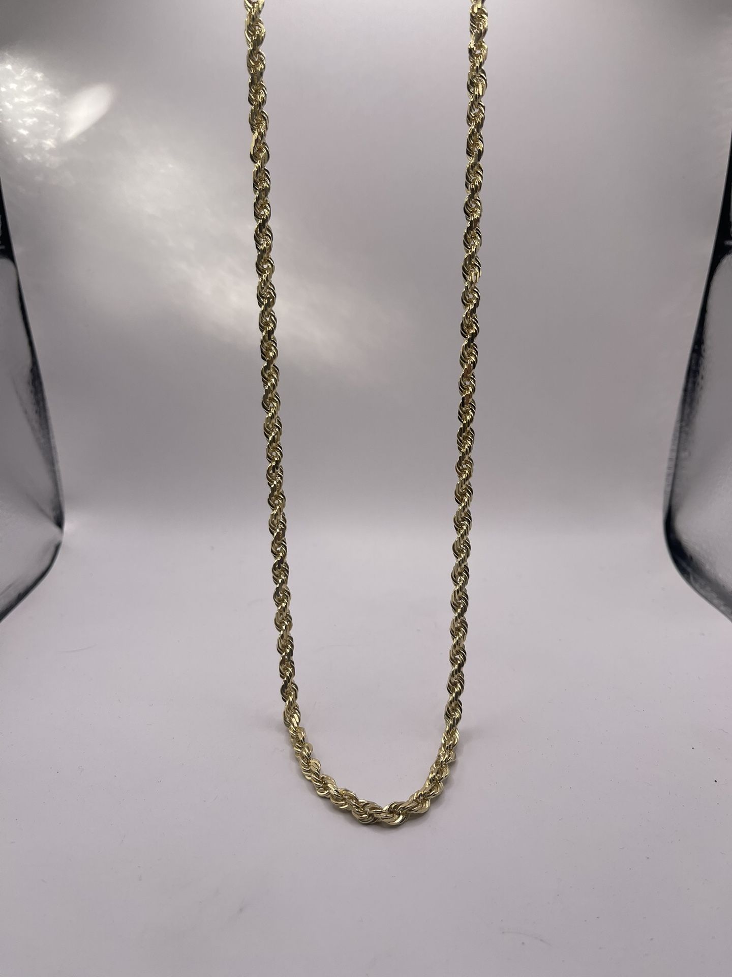 14kt Gold Rope Link Style Chain
