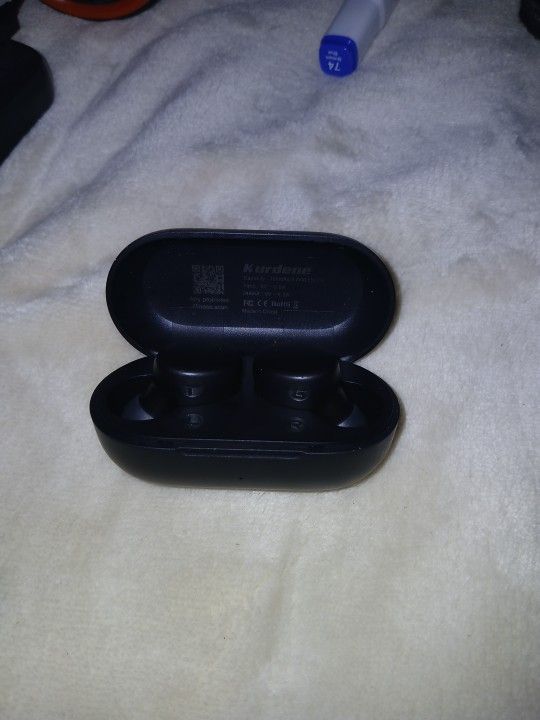 Wireless Ear Buds By Kurdene