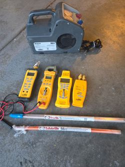 I am selling fieldpiece Fieldpiece ST4 Dual Temperature Meter -58 to 2000F

 hand evac guide fieldpiece hg3 

hand Dual Temperature head ath4.     hav