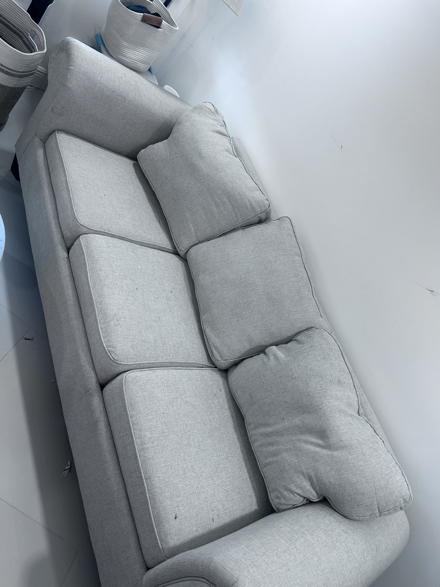 Pull out couch