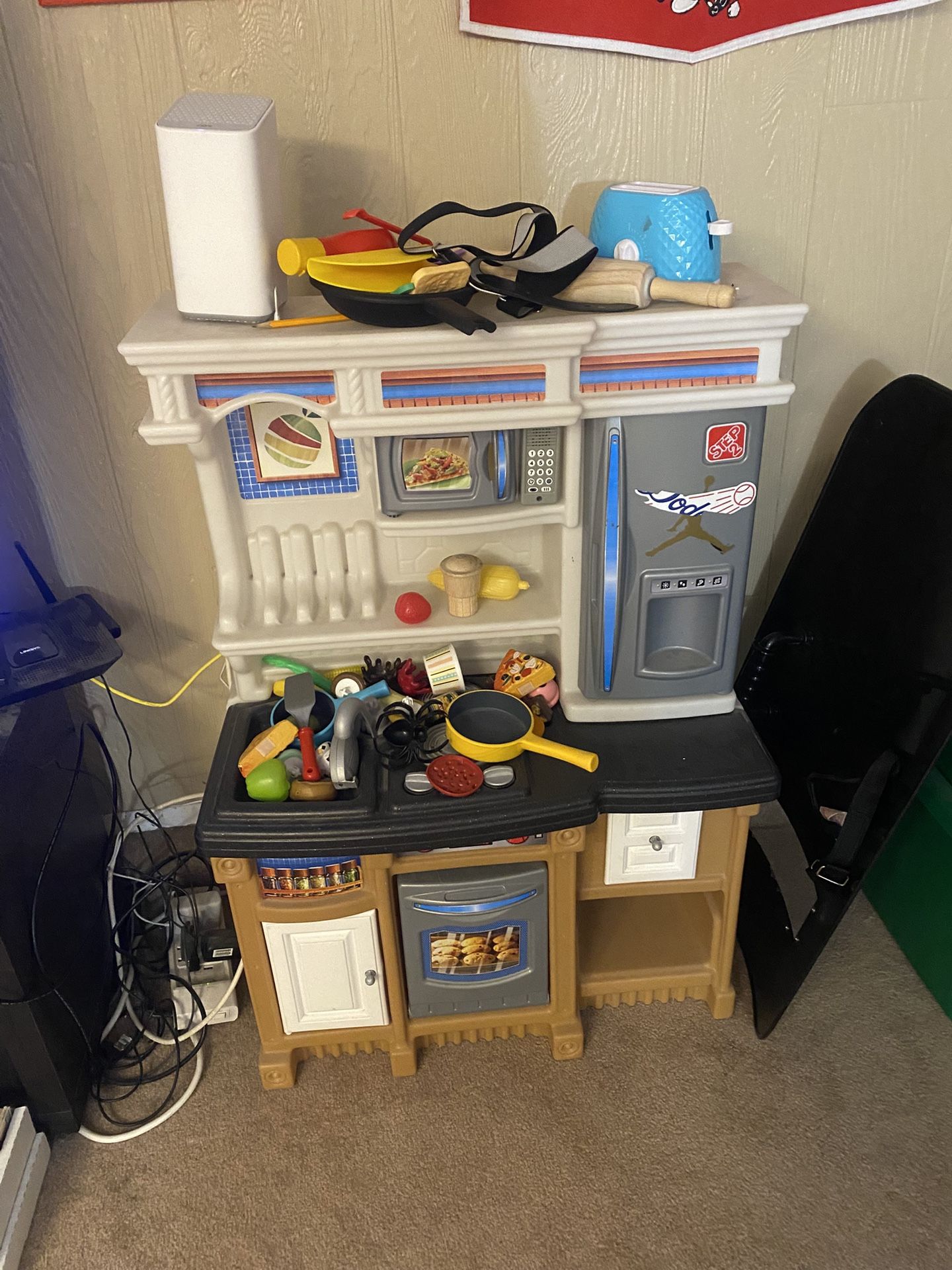 Kid’s Play Kitchen Set w/ Toy Food Items