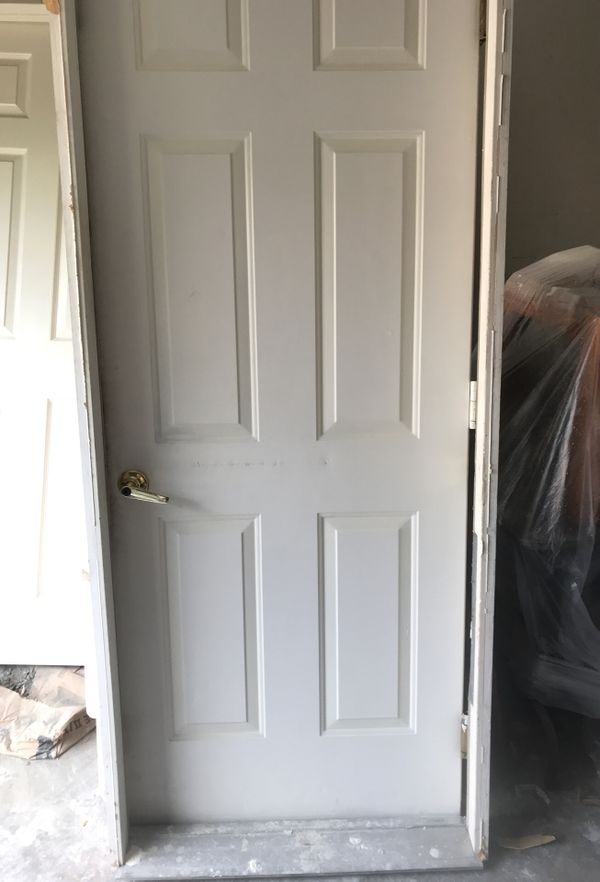 Metal garage entry door w/frame fire retardant. 32x80 RH for Sale in La