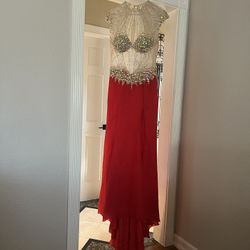 NEW Red Formal Gown 