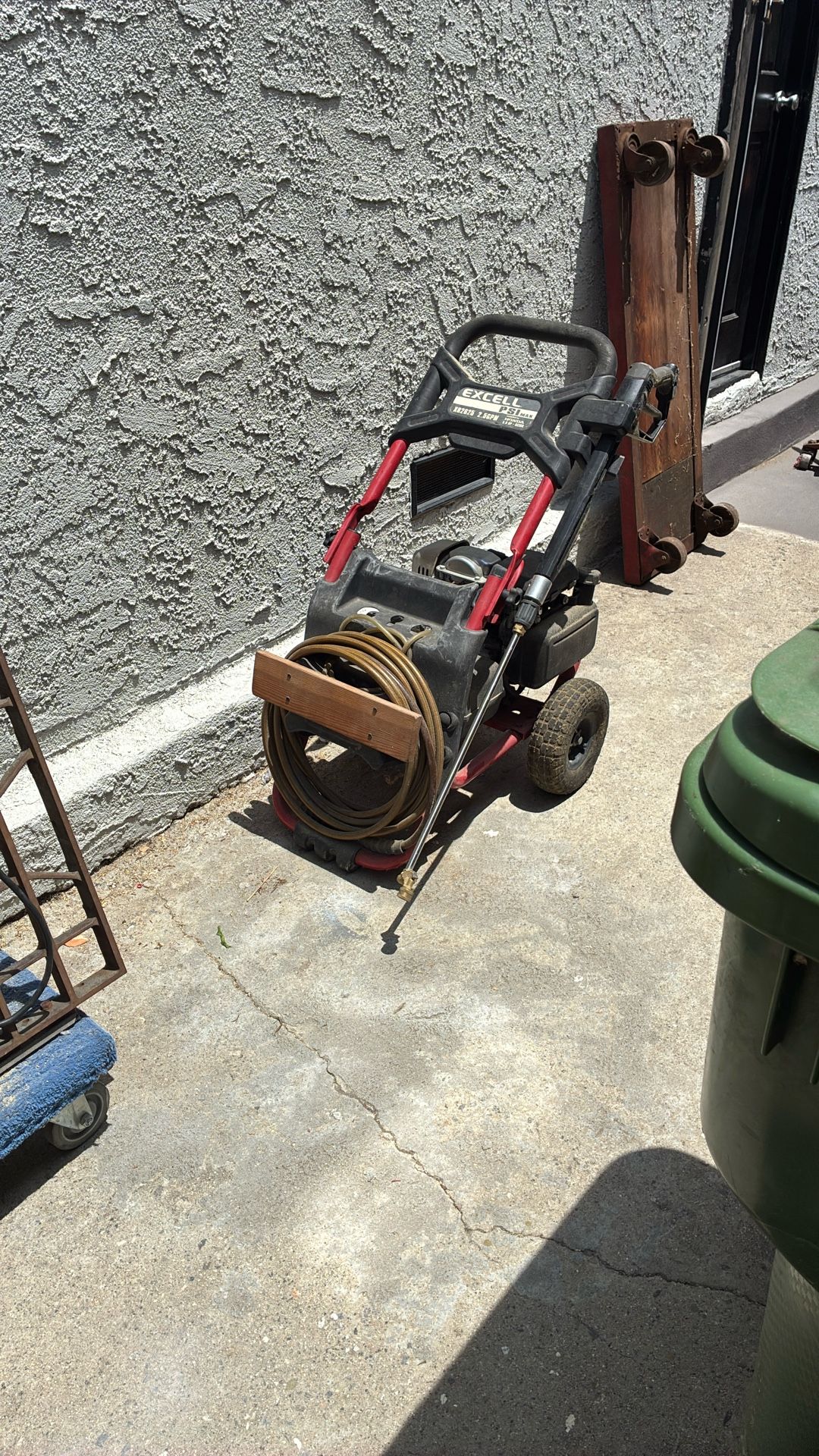 Pressure Washer