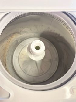 Whirlpool washer 3.8 Cuft