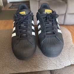 Adidas Superstars 