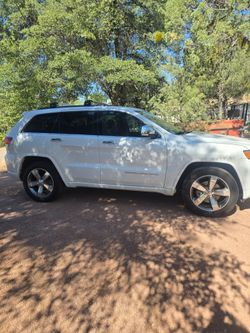 2015 Jeep Grand Cherokee.