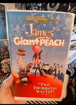 Disney James and the Giant peach VHS