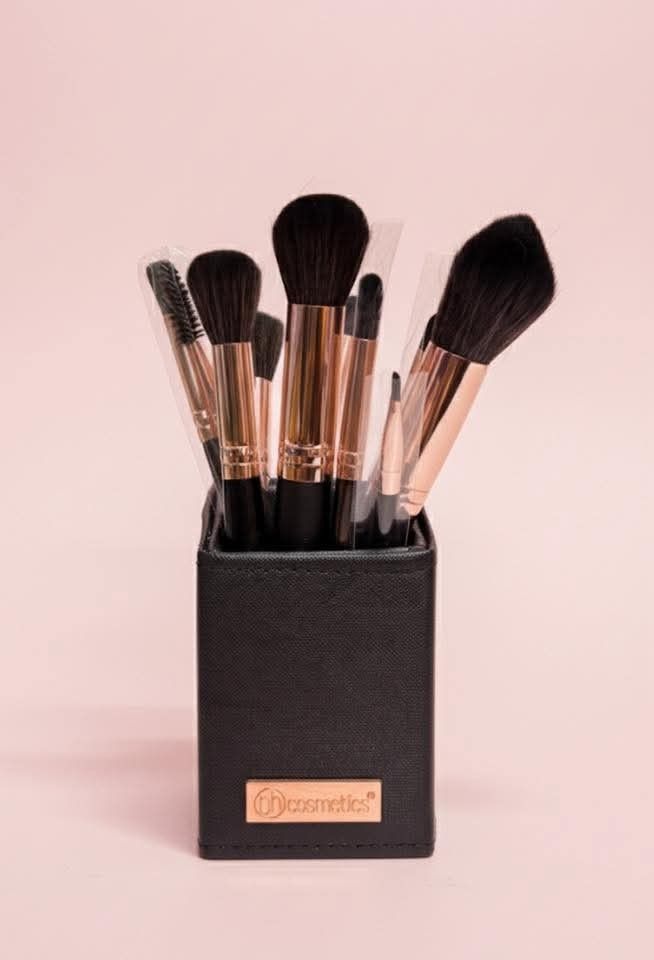 Gorgeous Makeup Brushes 