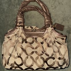 Vintage Coach Classic Hobo Parker Kisslock Bag