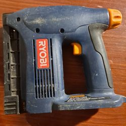 Staple Gun 