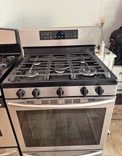 Stove gas Samsung working perfectly