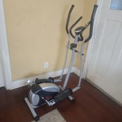 Sunny Health And Fitness Elliptical Bike Magnetic Resistance Cross Trainer SF-E905