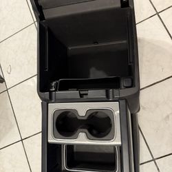 2014-2018  Center Console Gmc/chevy 