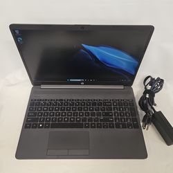 HP RTL8822CE 15.6" Laptop 512gb SSD, 16gb Ram, AMD Ryzen 5 5625, 2.3GHz  P816983-1