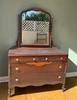 Vintage Dresser with Beautiful Arched Wood Framed Mirror