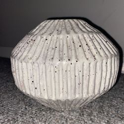 Threshold x Studio McGee Textured Ceramic Vase – Neutral