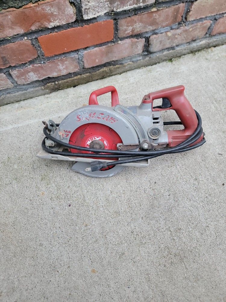 Corded Skillsaw Mag 77