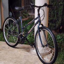 26"×18" Nice & Clean Trek Type Bike 