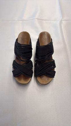 Heels Ugh Women’s Size 7