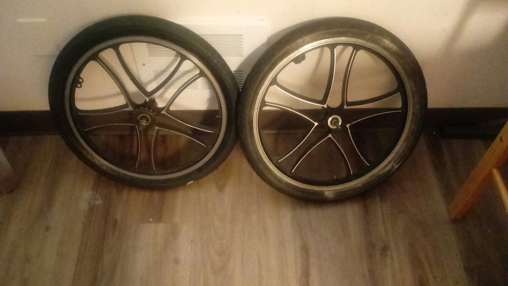 20 inch mag for bmx