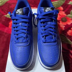 BRAND NEW NIKE AF1