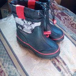Children's rain boots size 5/6