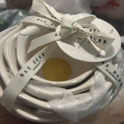 Rae Dunn Egg Measuring Cups