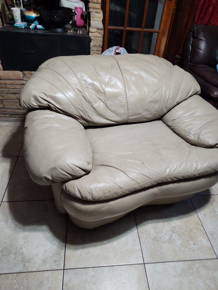 Free Couch