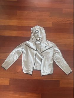 Nike tech jacket grey