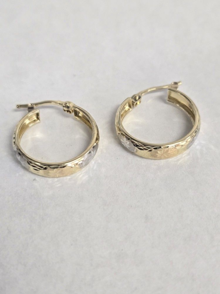 14kt Gold Small Hoops