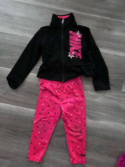 Nike outfit 2t
