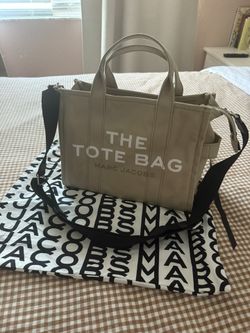 Marc Jacob The Tote Bag 