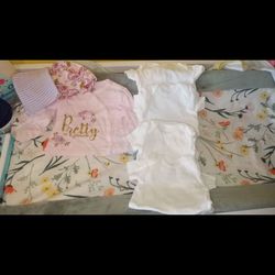 Gerber Baby Top And Hats With 4 White Short Sleeve Shorts Onsies