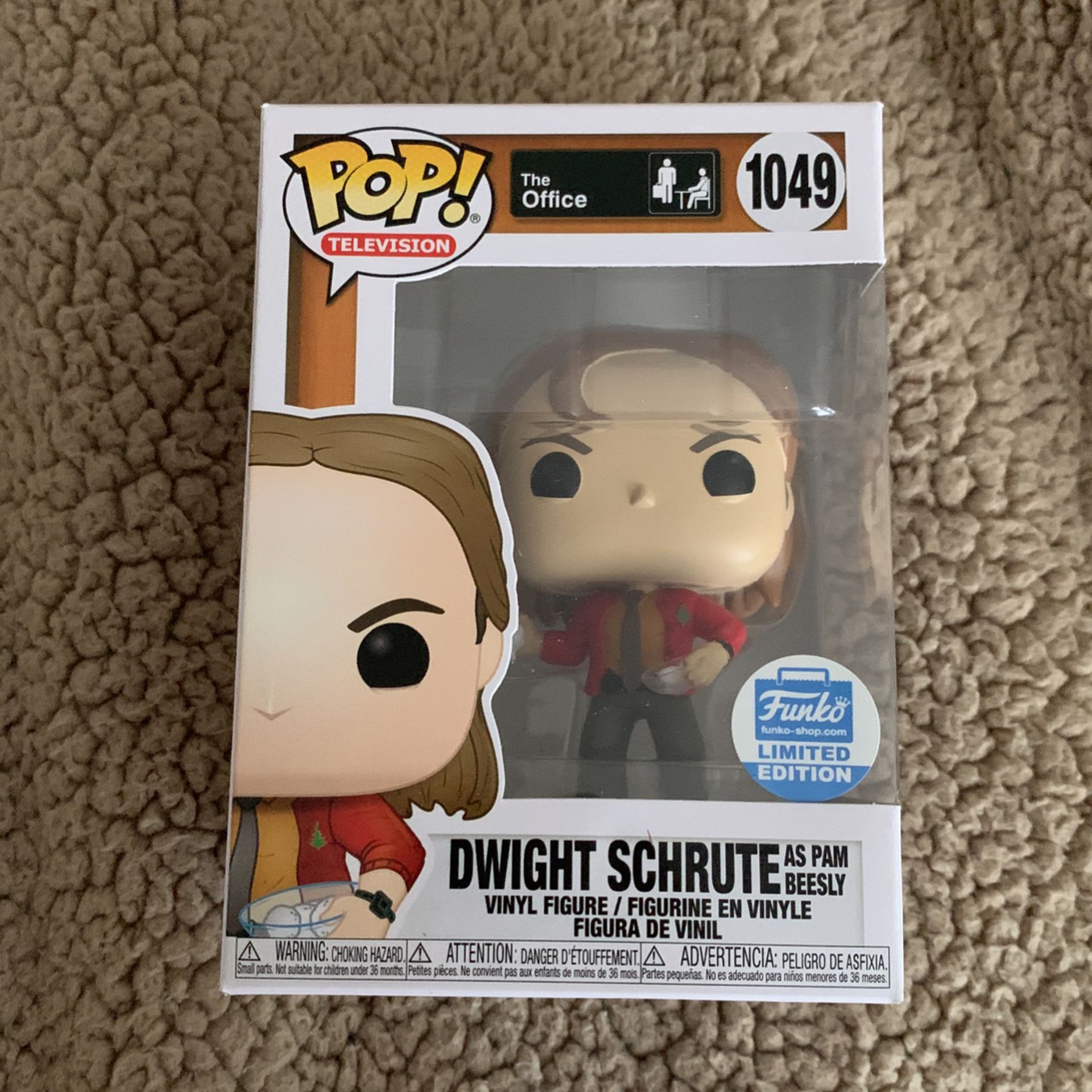 Dwight Schrute As Pam Beesly Funko