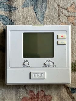 PRO Digital Thermostat with LCD Display