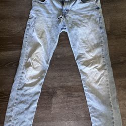 New levi Pants 