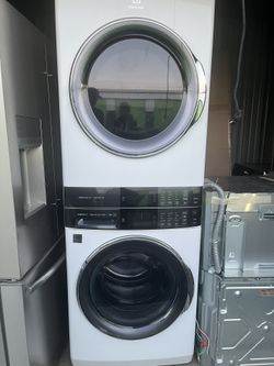 Electrolux Stackable